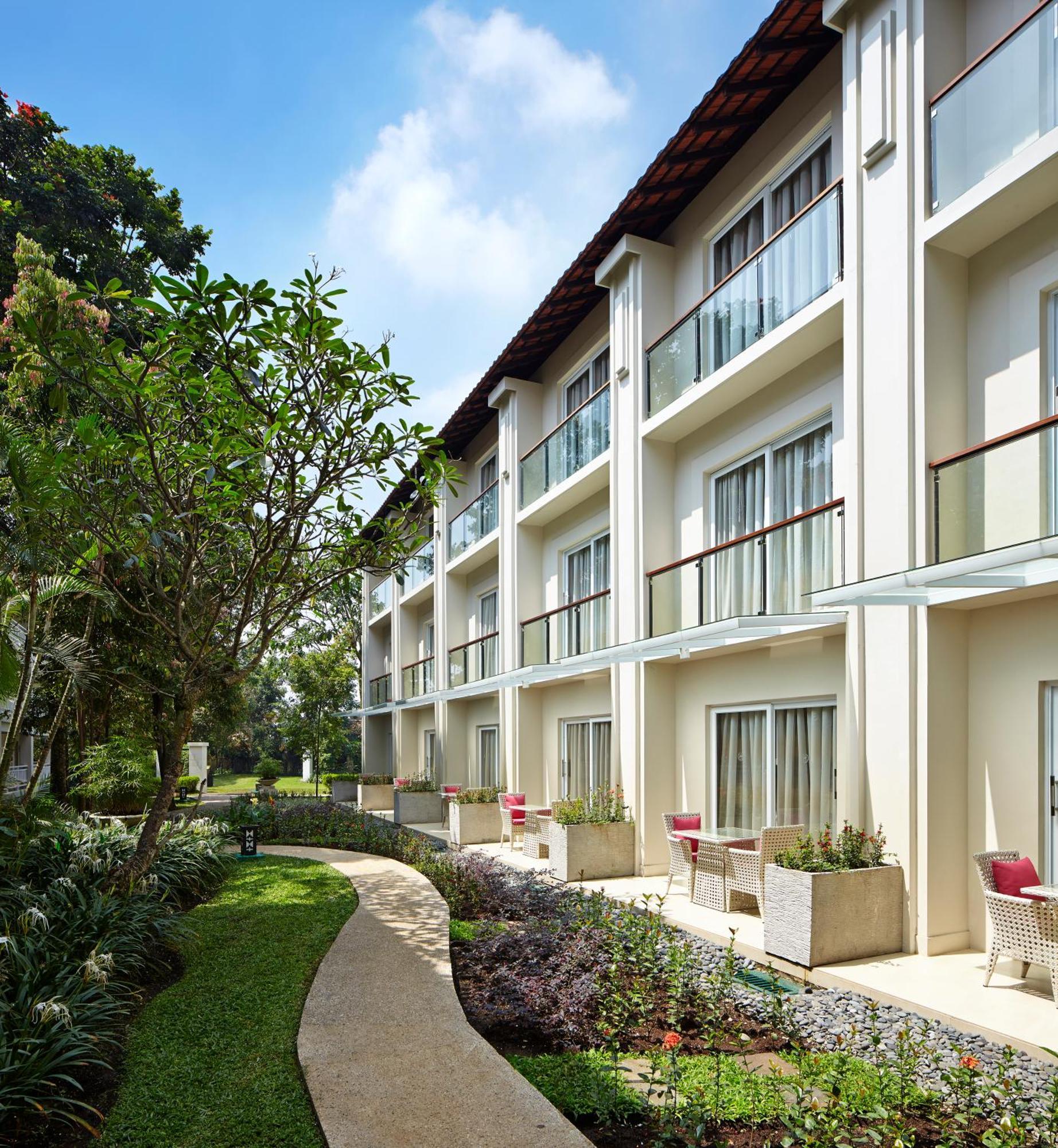 Sheraton Bandung Hotel & Towers מראה חיצוני תמונה