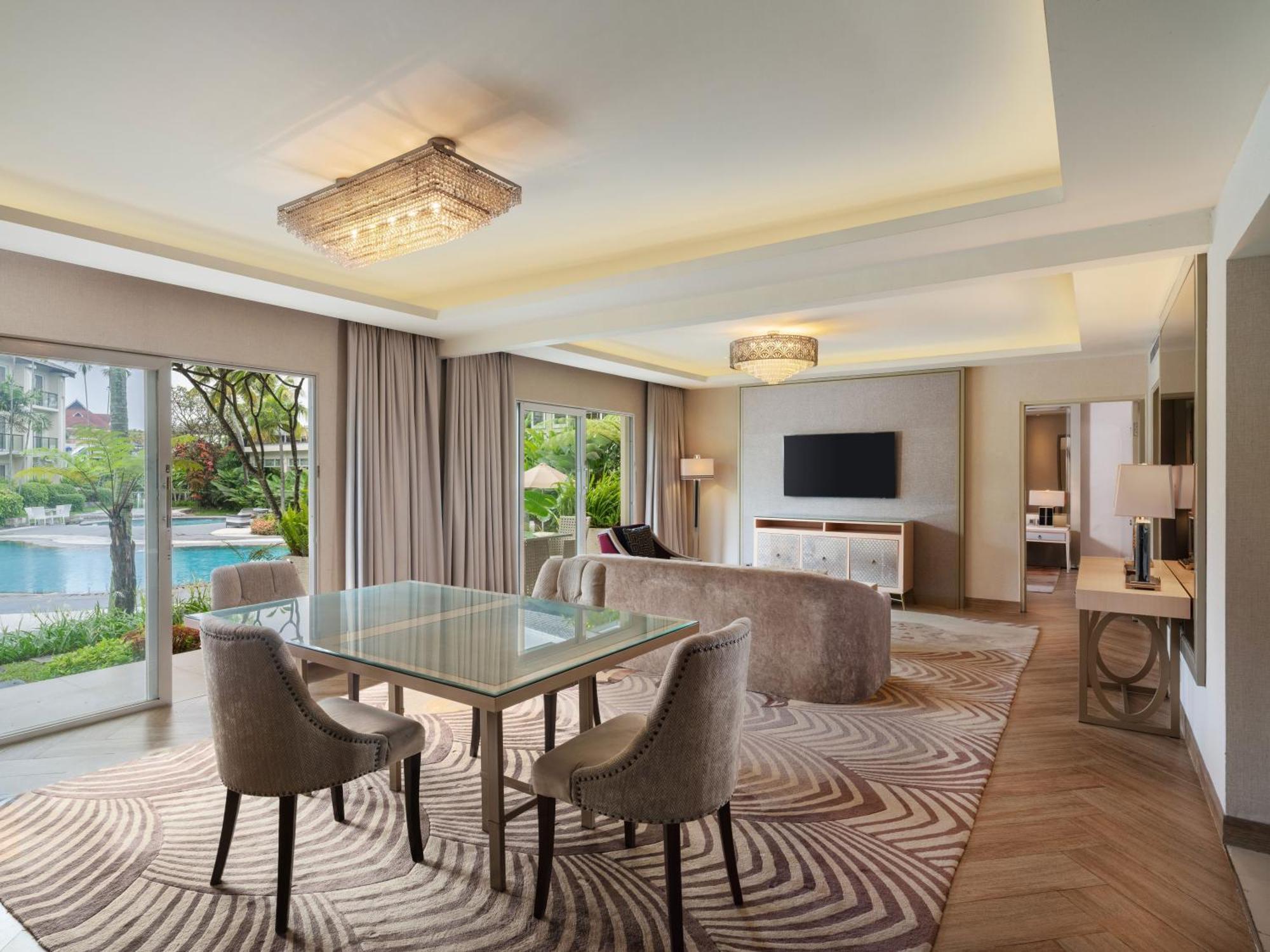 Sheraton Bandung Hotel & Towers מראה חיצוני תמונה