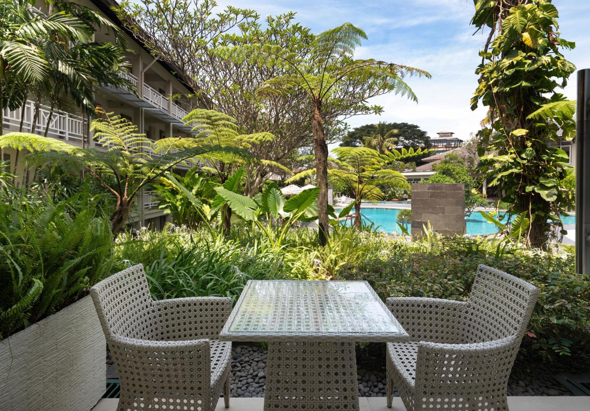 Sheraton Bandung Hotel & Towers מראה חיצוני תמונה