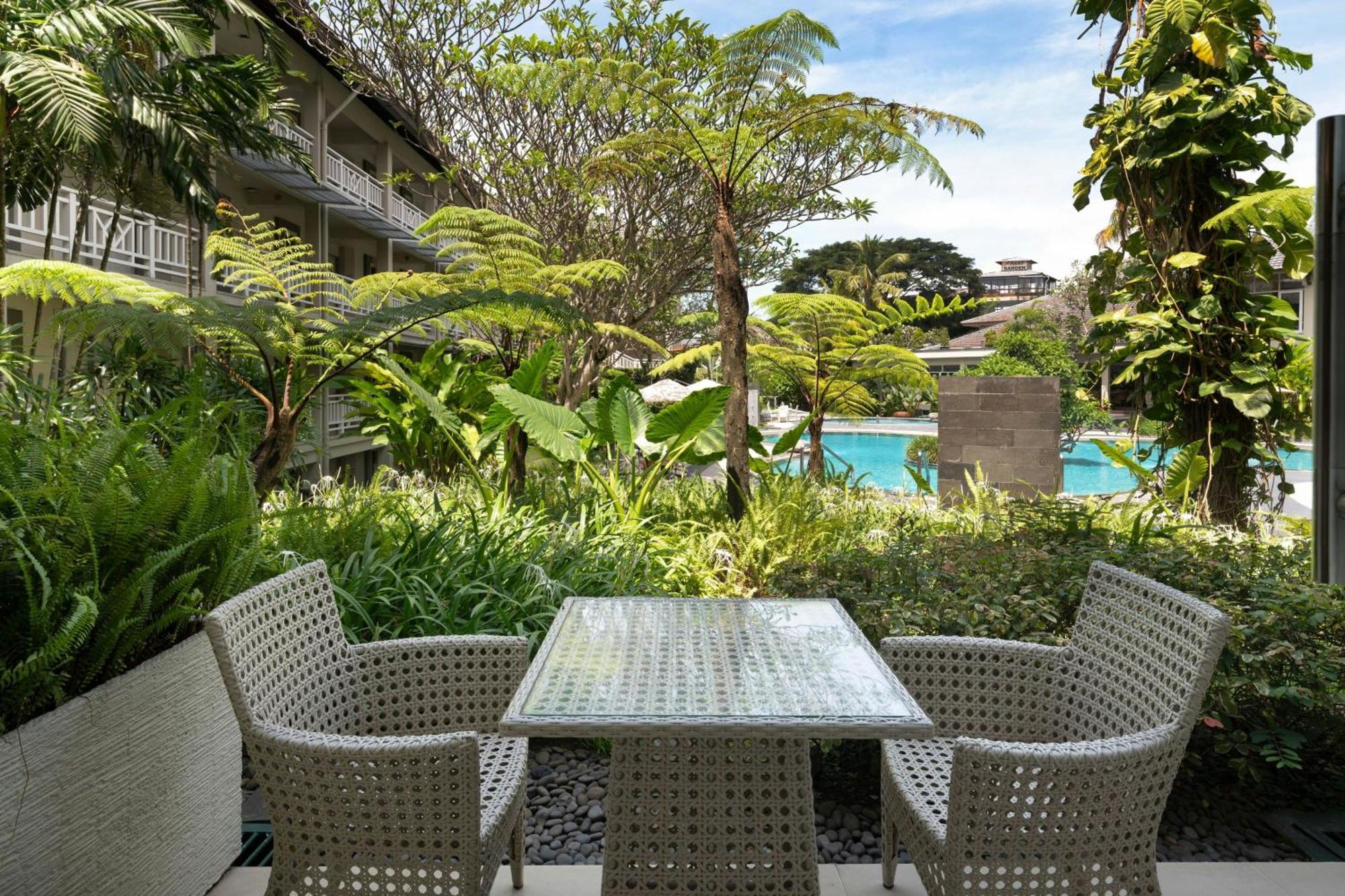 Sheraton Bandung Hotel & Towers מראה חיצוני תמונה